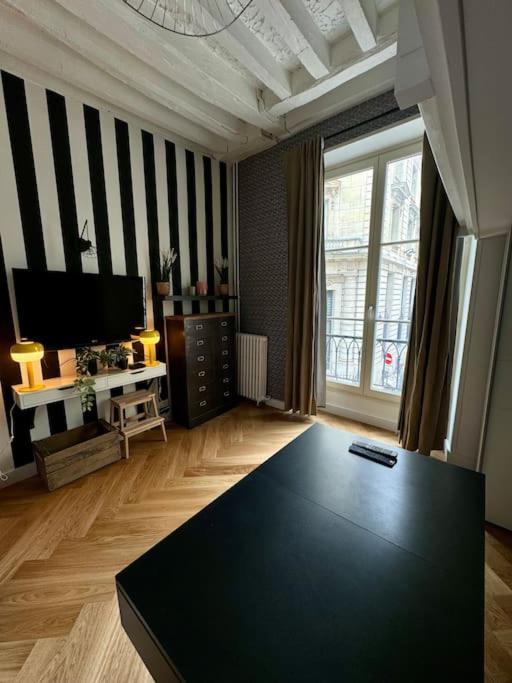 Appartement Au Coeur De París Exterior foto